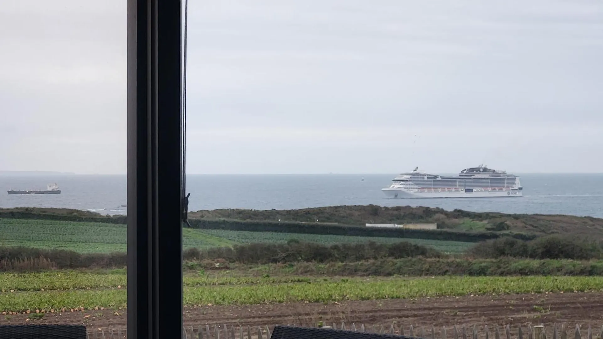 Vue A Couper Le Souffle - Villa De Charme Avec Spa En Bord De Mer - Pointe Finistere Plougonvelin